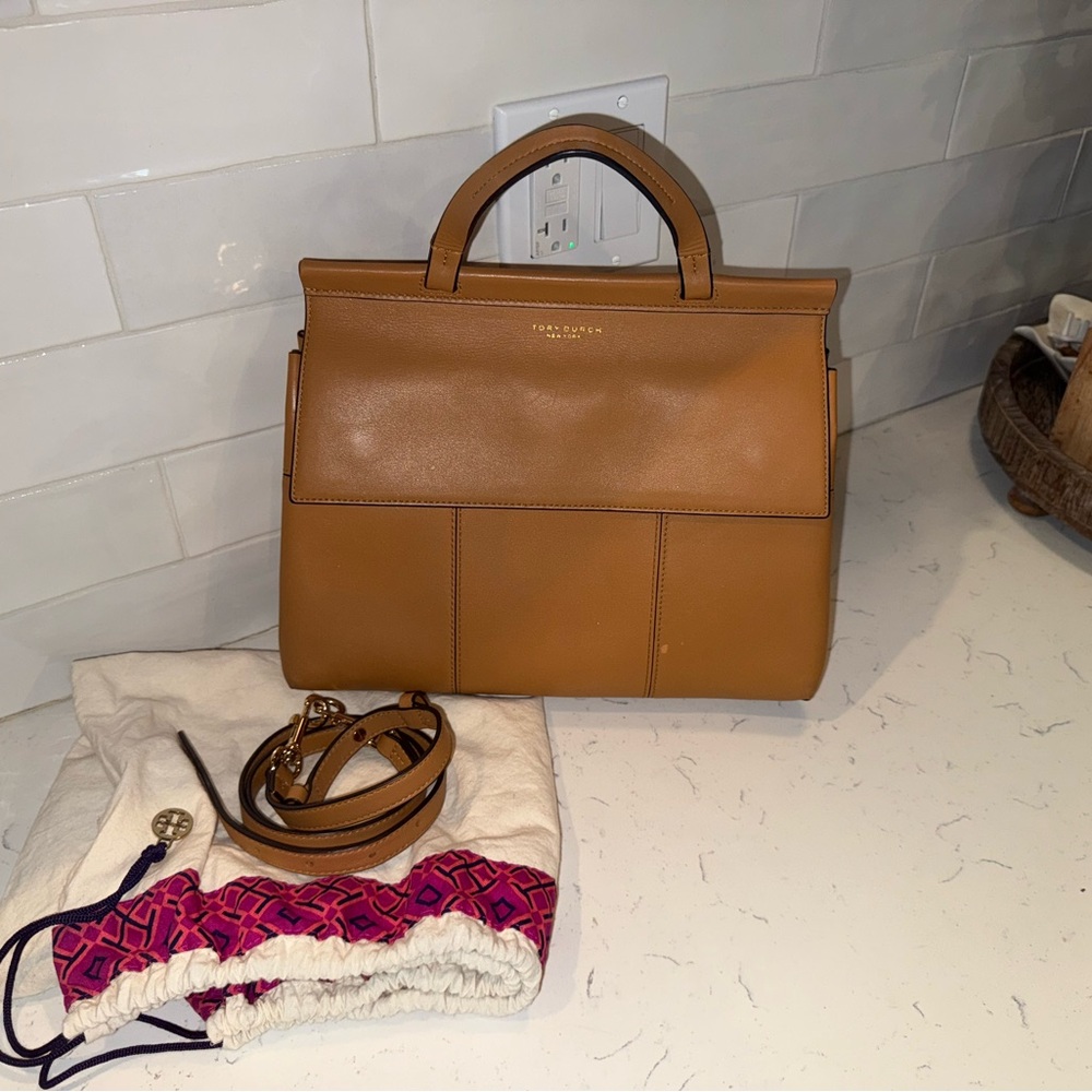 Tory Burch Block T Top Handle Satchel | Camel Leather | Like New